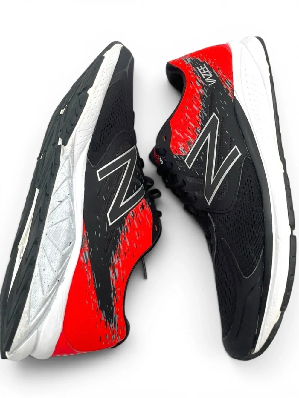 New Balance Vazee Running Shoes Black Red Men’s 11 Lightweight
